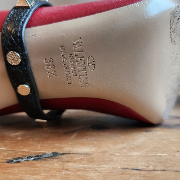 VALENTINO GARAVANI Rockstud Wrap Pump sz 38 1/2 - Picture 8 of 8
